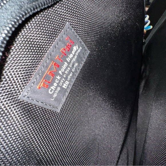 Tumi Black Genuine Leather Briefcase Bag - Picture 13 of 15